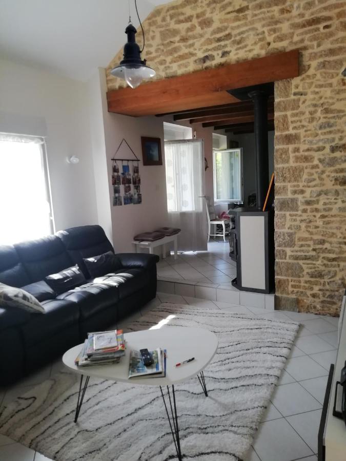 Kerlan Bed & Breakfast Beganne Bagian luar foto
