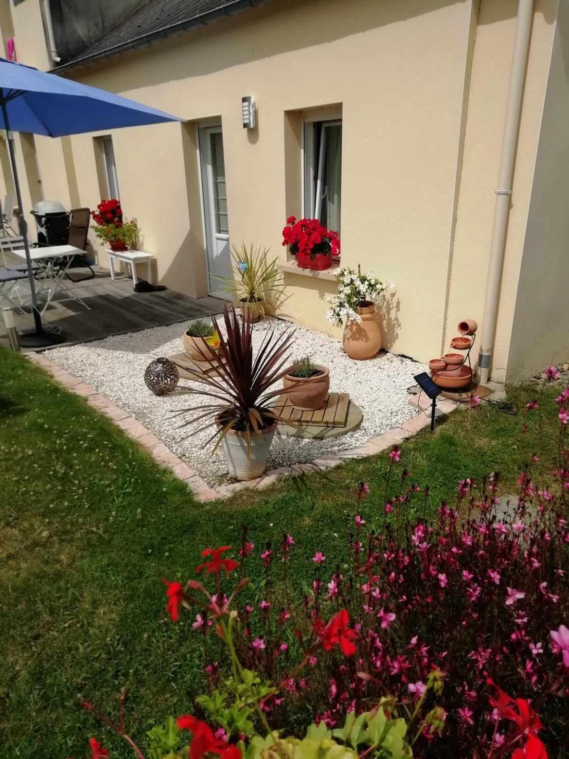 Kerlan Bed & Breakfast Beganne Bagian luar foto